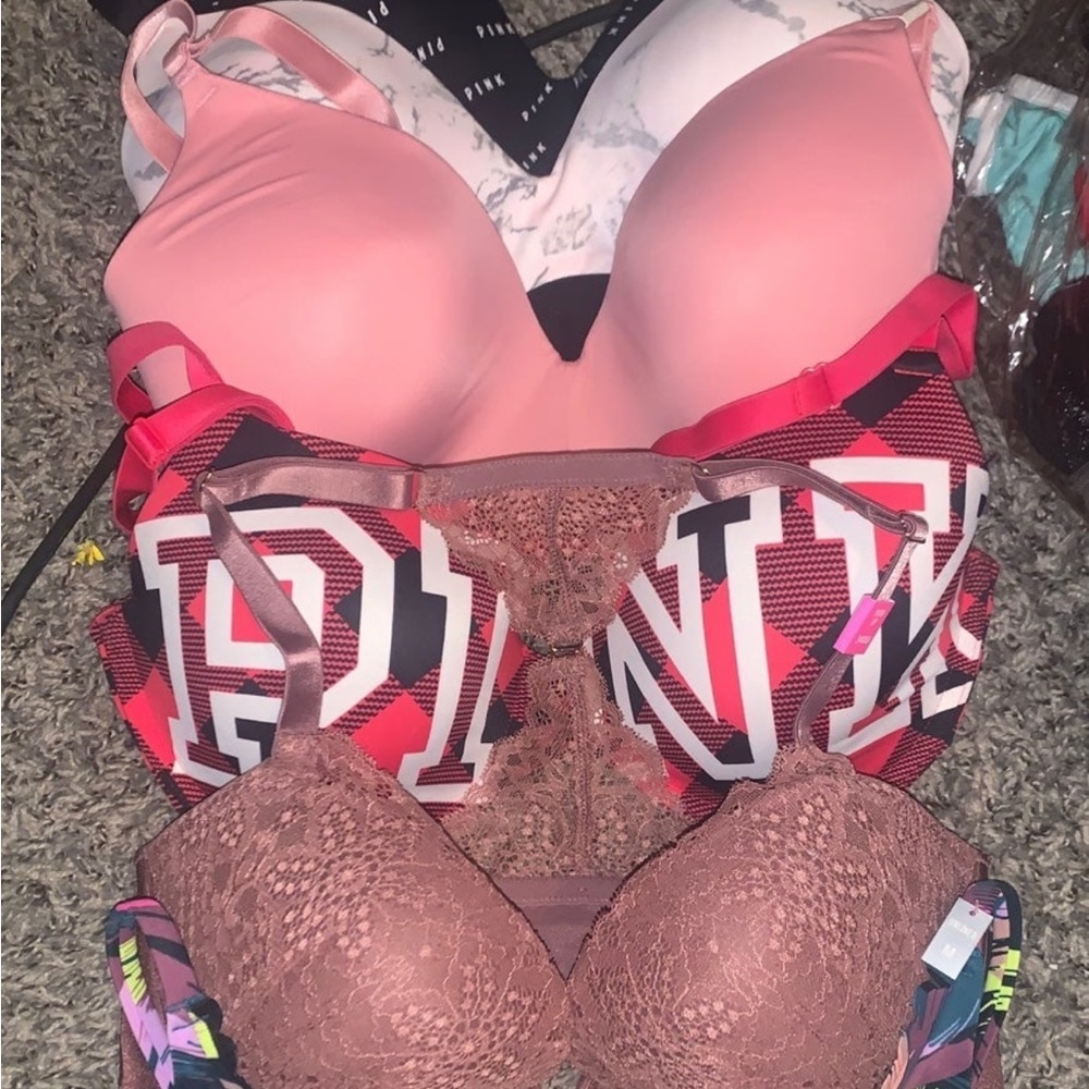 Pink Victoria secrets bras! Only serious inquiries only they are all brand new!